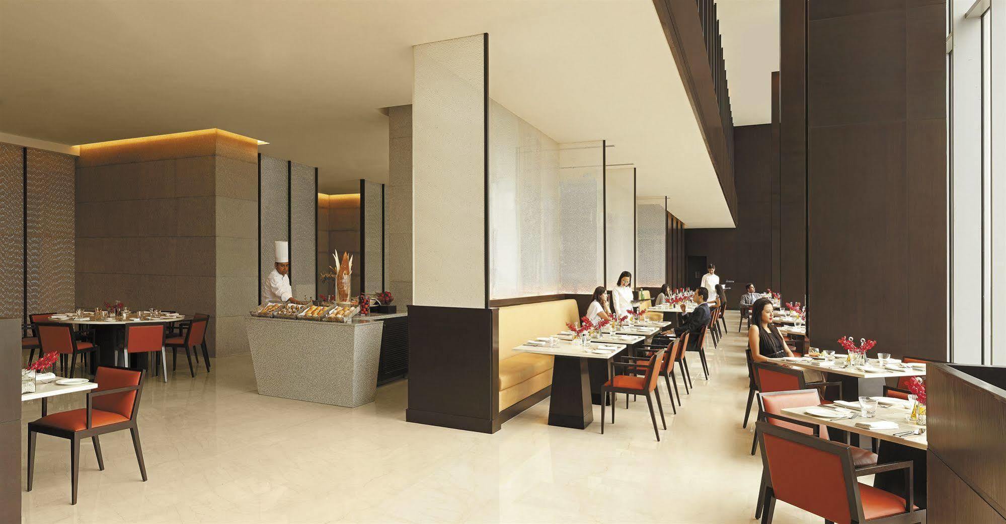 فندق ترايدنت، حيدر أباد المظهر الخارجي الصورة The restaurant